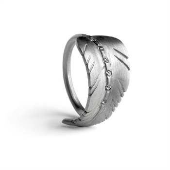 Jane Kønig Leaf ring i sølv med blad G0301-S 3