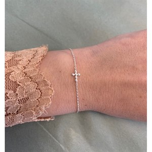 Pernille Corydon - Cross armbånd i sølv b-671-s