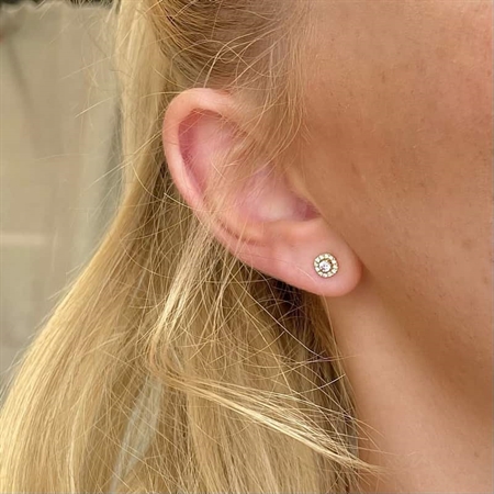 Pink safir øreringe i 14 kt guld fra Sofia
