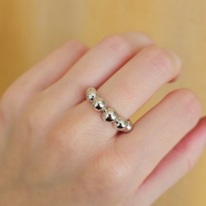 Mads Z - Big Ball ring i sølv*