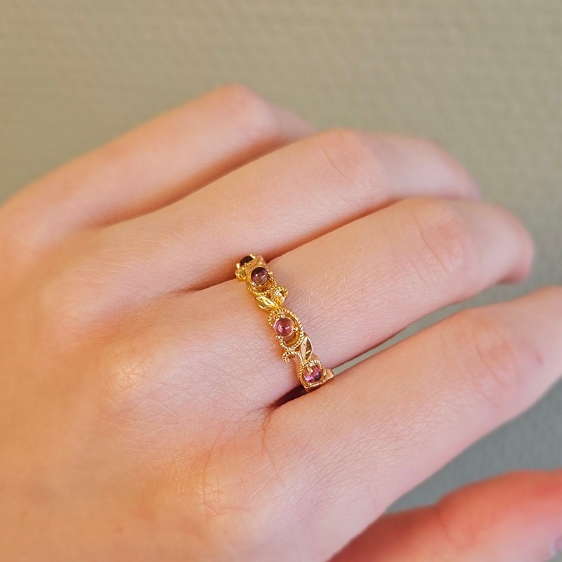 Mads Z - Vintage Blooming ring i 14 kt guld m. pink turmalin