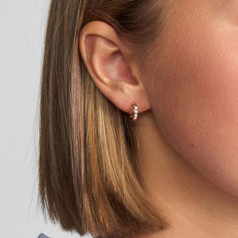 Crown Alliance creoler i 14 kt guld med 3 diamant 