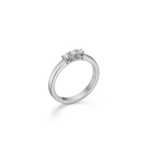 Crown ring med 3 diamanter fra Mads Z 1641843