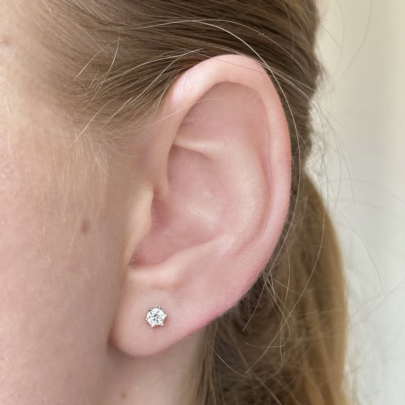 8 karat guld ørestik 3,5 mm fra Siersbøl 30423570300