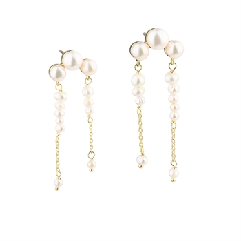 Ghita øreringene fra Aqua Dulce er et elegant og feminint smykke