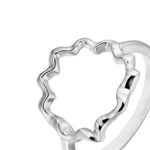 Christina Collect - OCEAN WAVES ring i sølv 2.26.A closeup