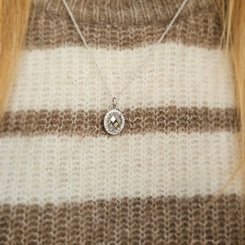 Sølv vedhæng med zirkonia i roset 