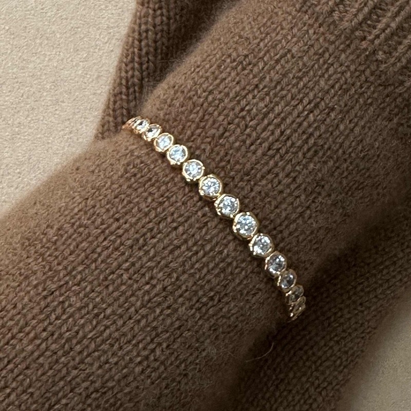 Elva krystalarmring fra Pico Copenhagen