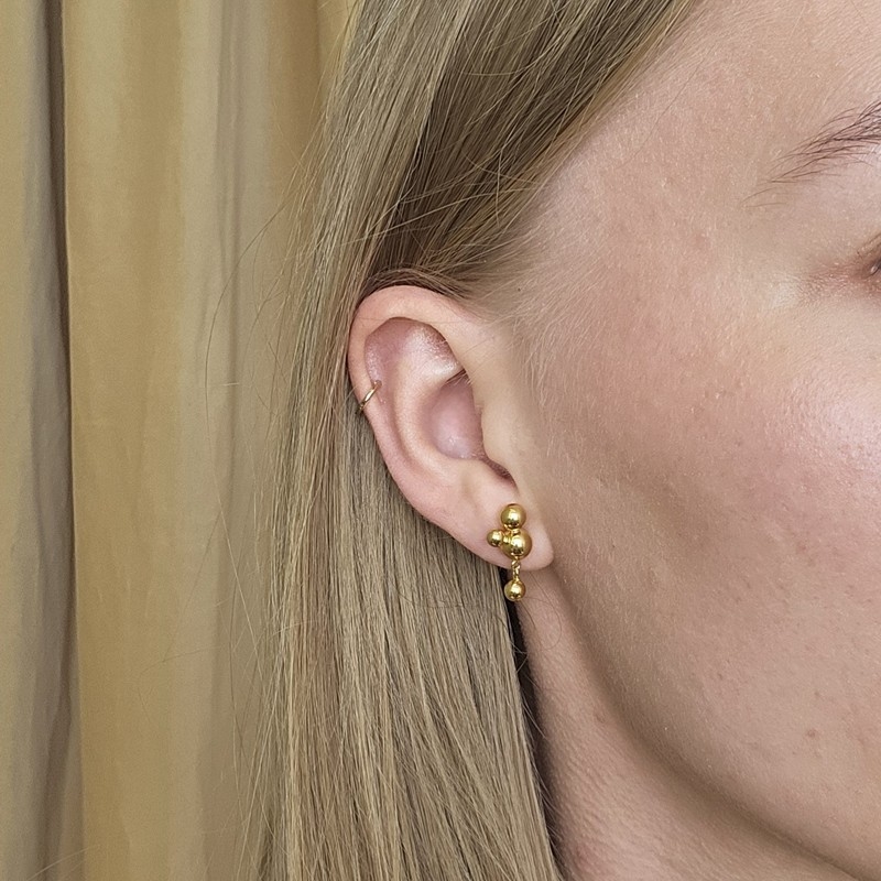 Jane Kønig - Atomic Stud With Pendant i forgyldt sølv