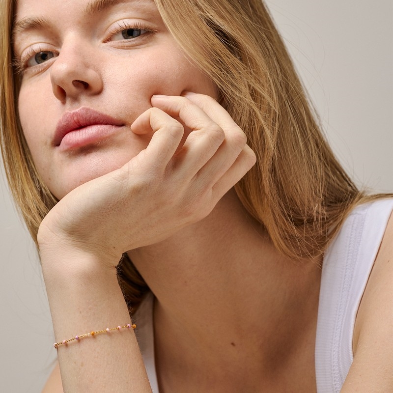 Lola Blush armbånd i forgyldt sølv af Enamel 2