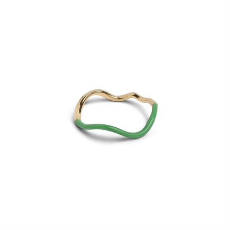 Grass green Sway ring fra Enamel Copenhagen R78GM