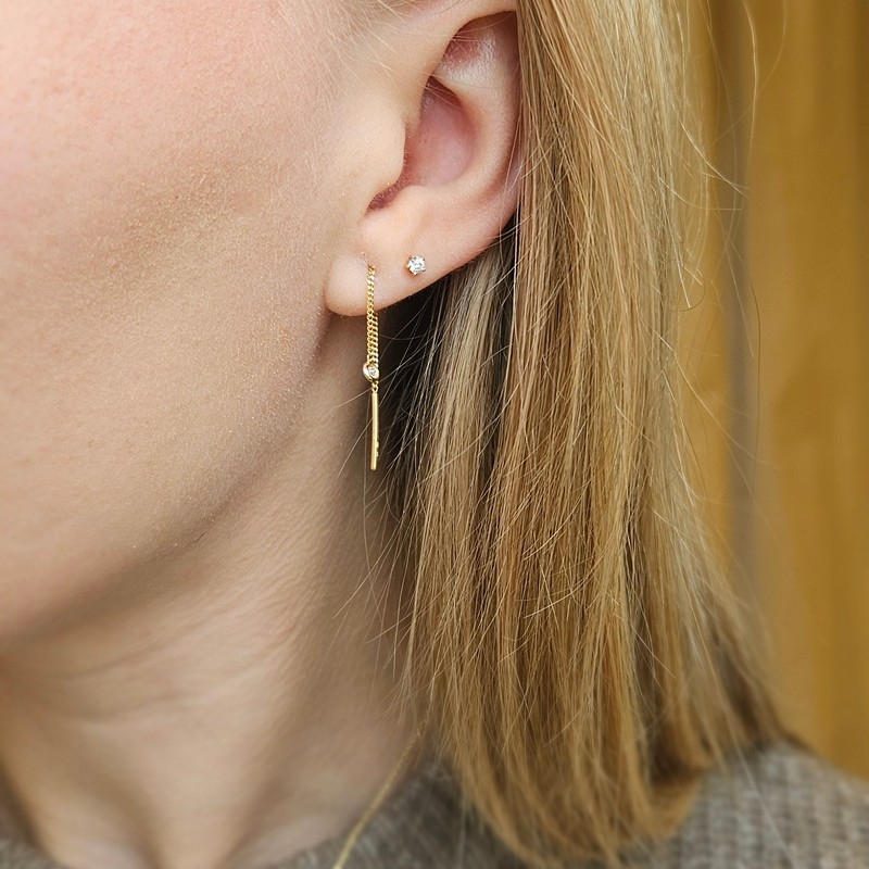 8kt guld ørehængere med zirkonia