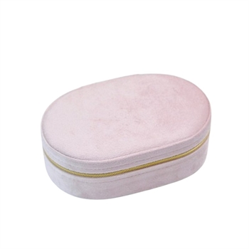 Rejsesmykkeskrin i rosa der er en praktisk løsning til opbevaring