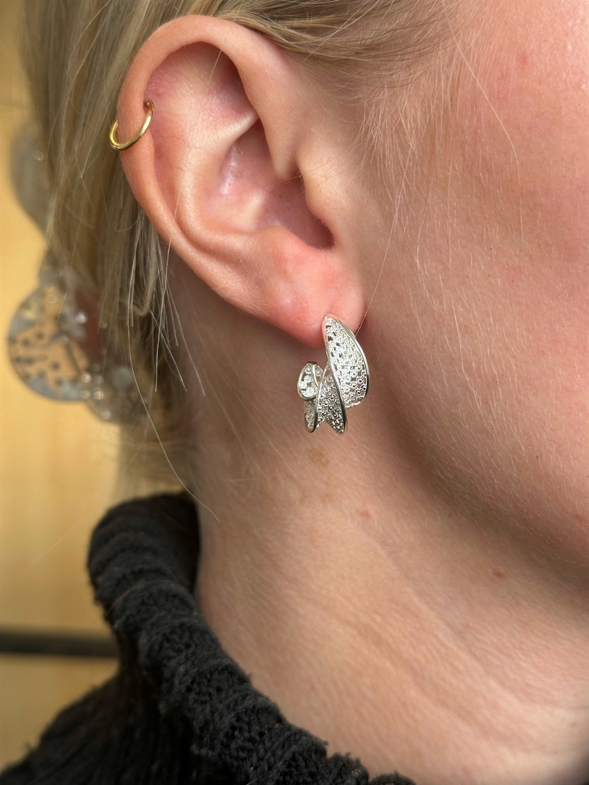 Pico - Filigran Afrika i forsølvet messing V01009