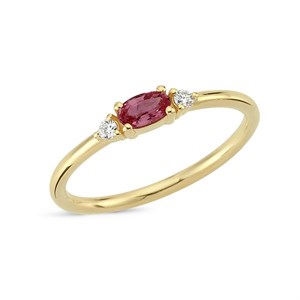 Petit oval - Rubin ring i 14 kt. guld | R1111