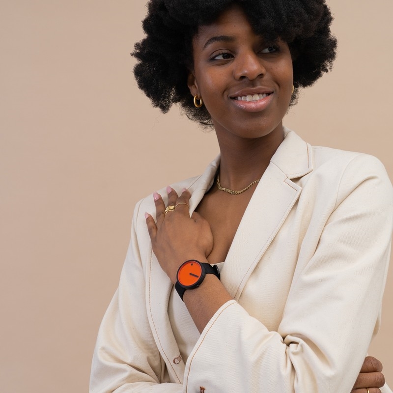 Picto - Signal Orange urskive og Manta Ray Black rem