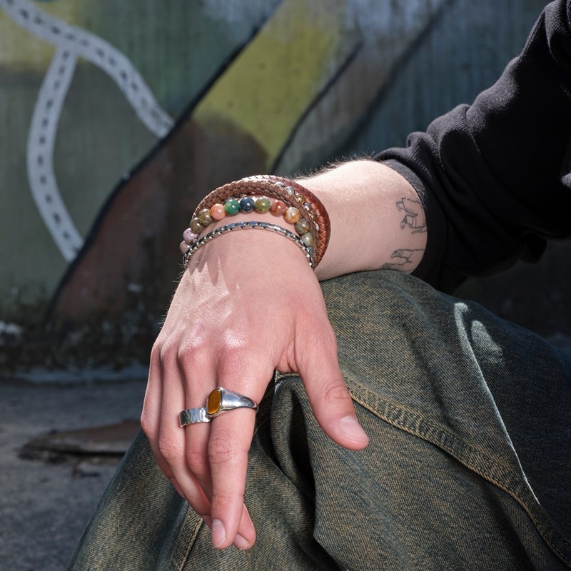  et råt og tidløst smykke til mænd