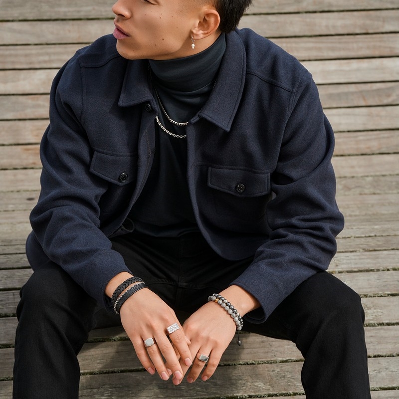 Armbånd til mænd i flettet sort kalveskind fra Son of Noa. 2