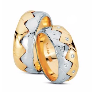 Nuran - Vielsesringe i 14 kt Guld og hvidguld m. 20x0,01 ct. brillanter