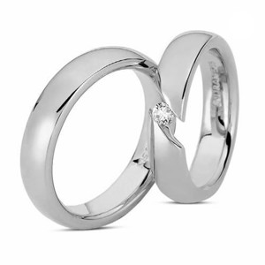 Nuran - Vielsesringe i 14 kt med 1x0,10ct. i svævende indfatning