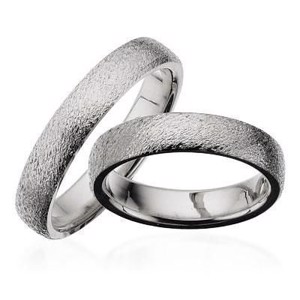 Let ovale rustik sølv ringe - 4,5 mm bred. Med eller uden brillant