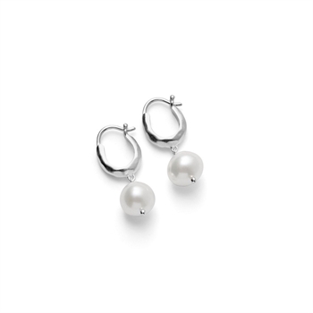 Pearl Blossom øreringene i sølv fra Pernille Corydon