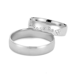 Nuran - Vielseringe i 14 kt hvidguld m i alt 0,12 ct brillanter